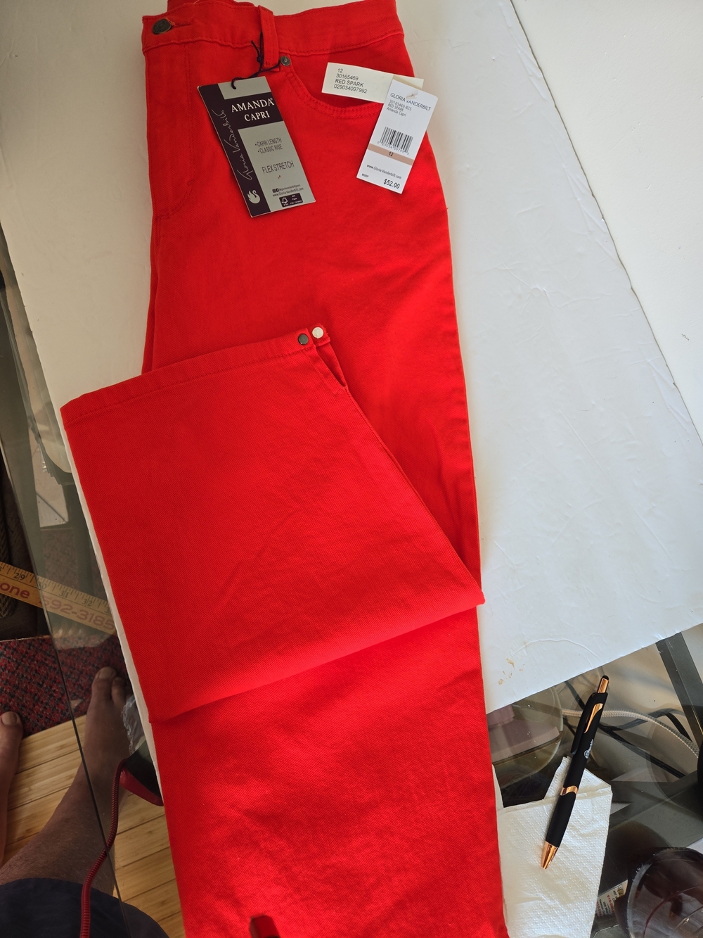 Gloria Vanderbilt Amanda Capri in Red Spark 12 34x21 Org. 52.00 - Picture 2 of 7